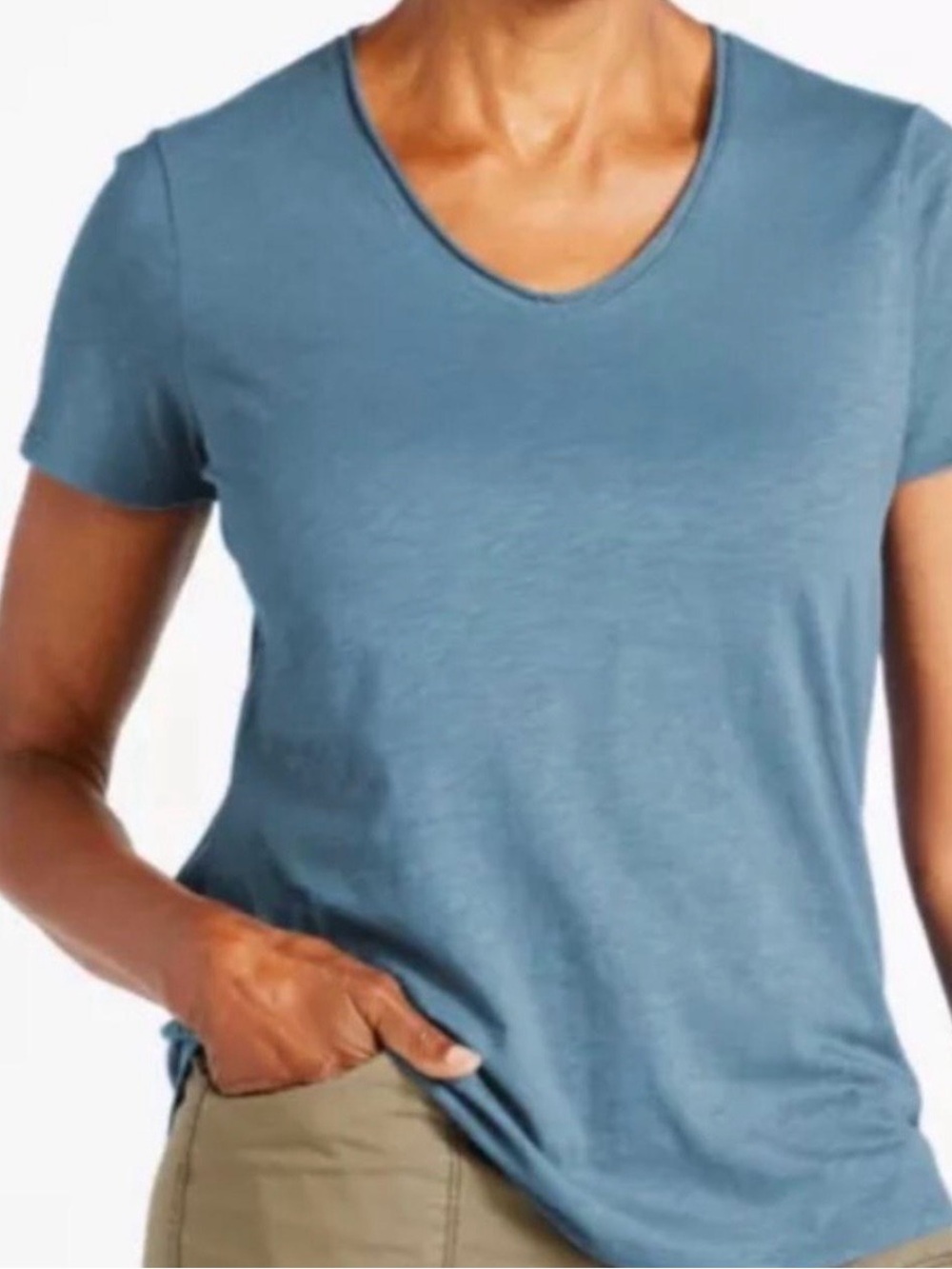 LL Bean 3X Plus 100% SUPIMA® COTTON
Light Blue V-Neck Tee NWT
